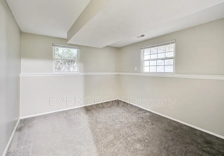5310 Shelbyville Rd — Photo 22