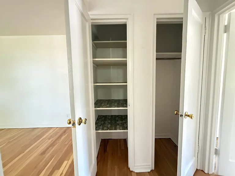 22-09 78th St #3B — Photo 13
