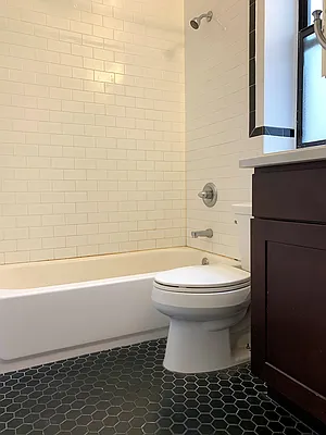 Rented by Hillel Realty Group | media 30