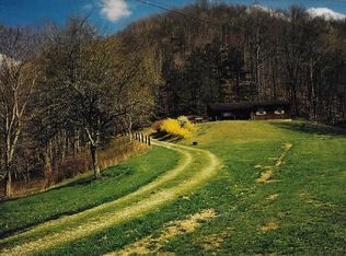 572 Sugar Camp Rd, Barbourville, KY 40906