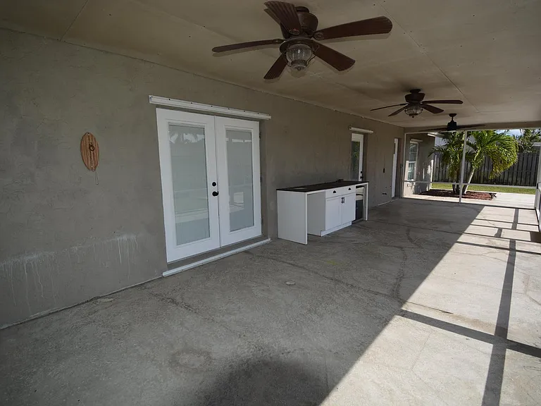 1379 Pinetta Cir — Photo 5