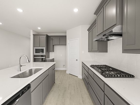 7th image of this home