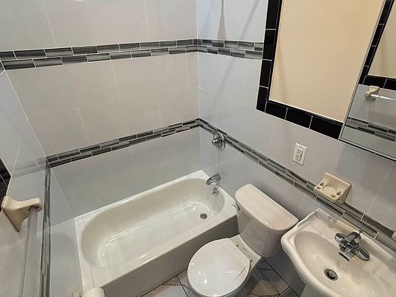 5th image of 244 Central Ave Floor 2