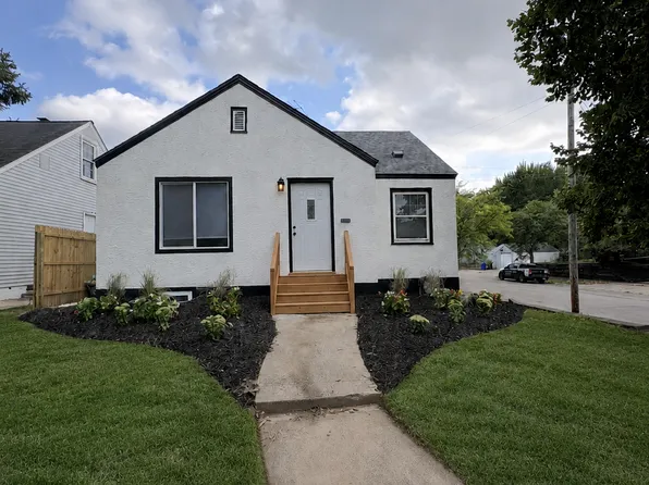 1660 Beech St, Saint Paul, MN 55106