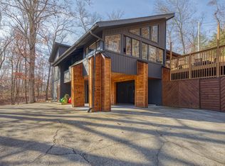 333 Enchanted Forest Ln, Sevierville, TN 37876