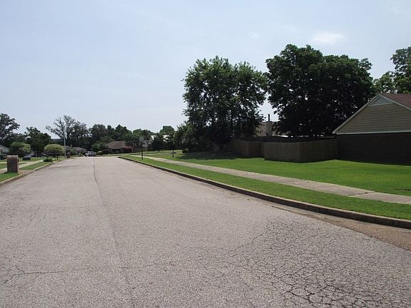 5th image of 9898 Allen Pkwy S