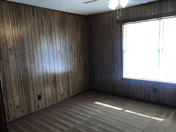 3rd image of 2232 Linda Ave #2232