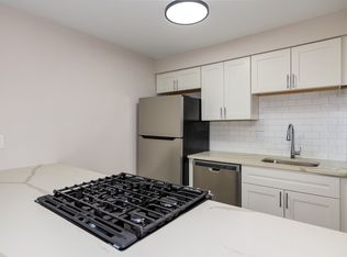 The Oaks Apartments, Saint Louis, MO 63129