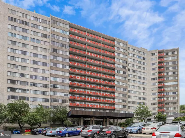 5340 Holmes Run Py Unit 400, Alexandria, VA 22304