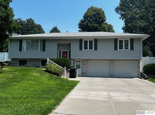 2035 N 104th Cir, Omaha, NE 68134