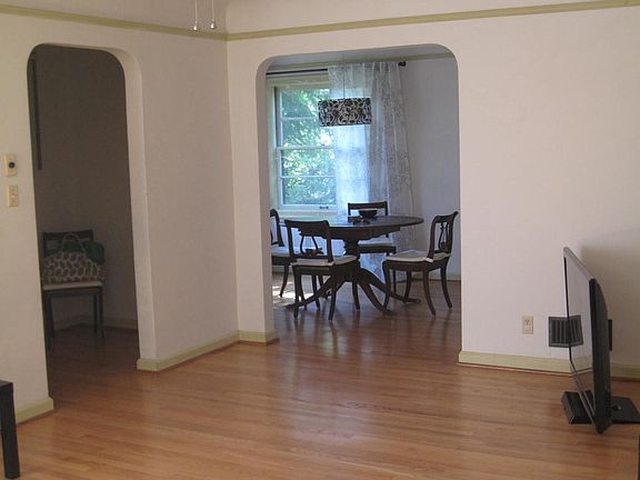 Living room to Dining room