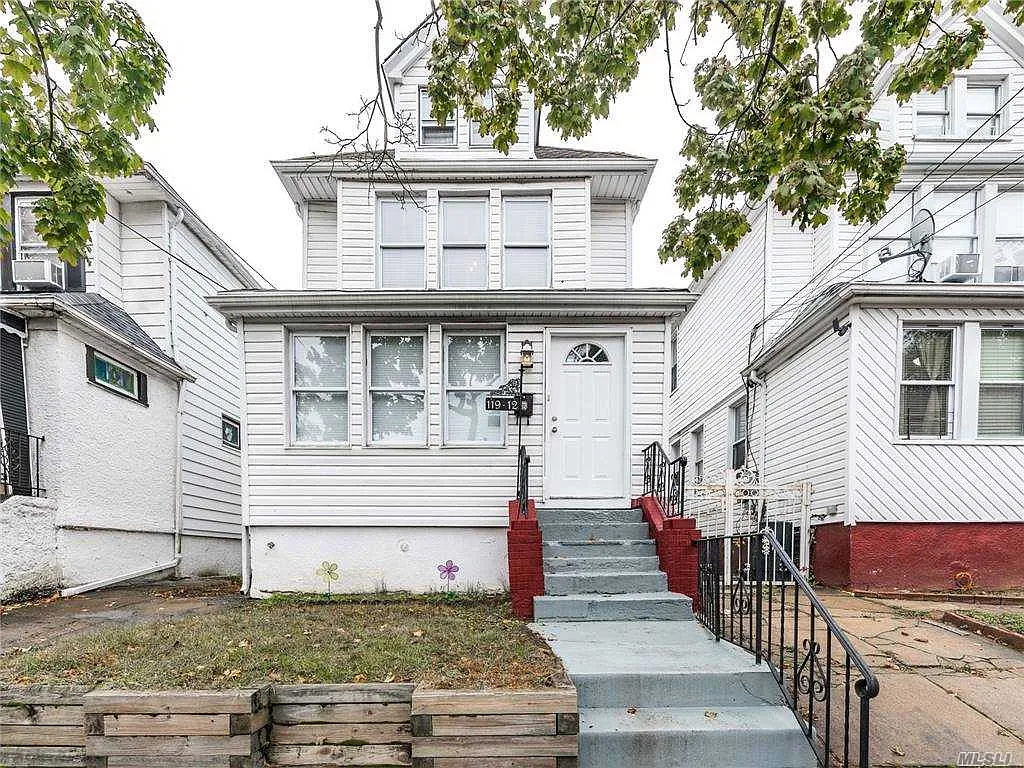 11912 144th St photo 1