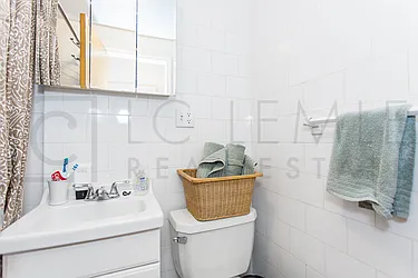 Rented by LC Lemle Real Estate Group