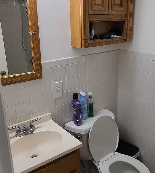 17 Hunting St #2 — Photo 6