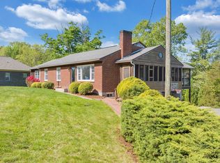 5015 Merriman Rd, Roanoke, VA 24018