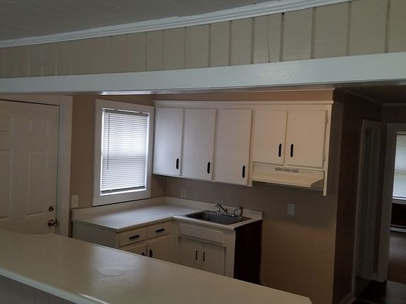 3rd image of 26 Burgess Ave #26