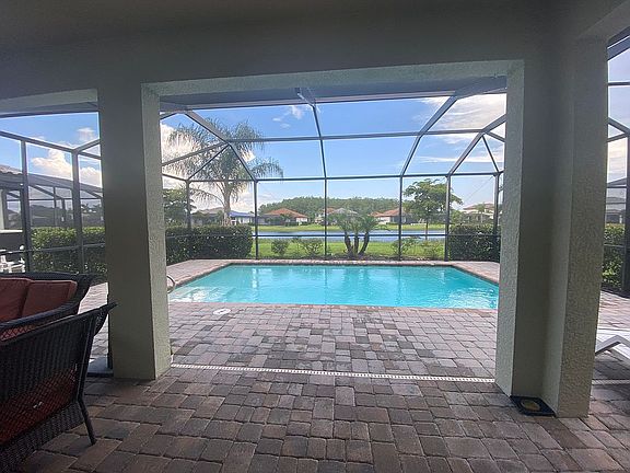 2nd image of 11909 Silver Cobblestone Way