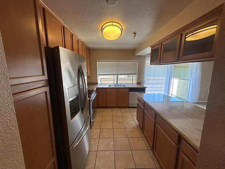 615 Fredricks Ave #170 — Photo 5