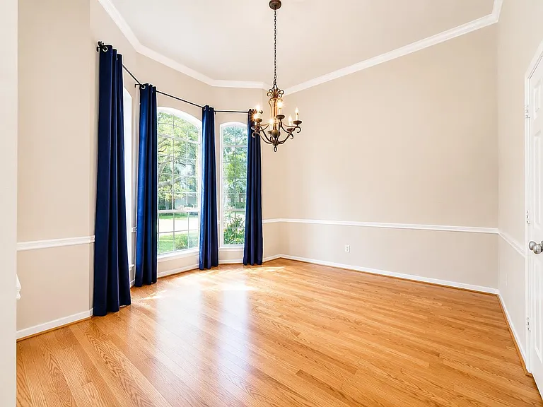 1815 Granite Field Ln — Photo 6