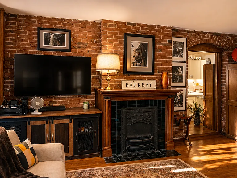 178 Commonwealth Ave #2 — Photo 4