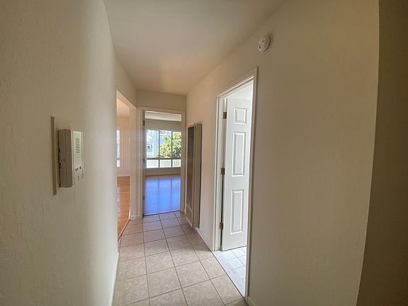 3rd image of 1565 Noe St APT 3