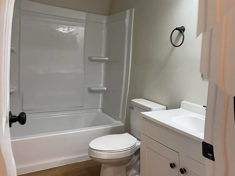 646 Center Court Dr — Photo 14