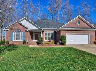 17228 Cambridge Grove Dr, Huntersville, NC 28078