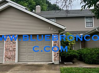 413 NE Churchill St, Lees Summit, MO 64086