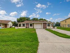 658 Royalty Ct — Photo 2