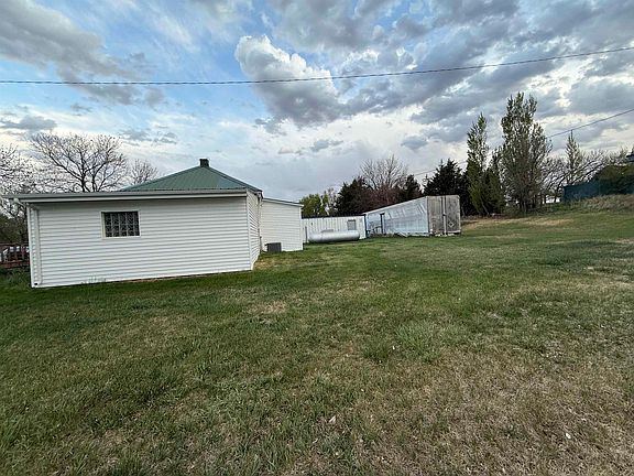 4th image of 402 I St