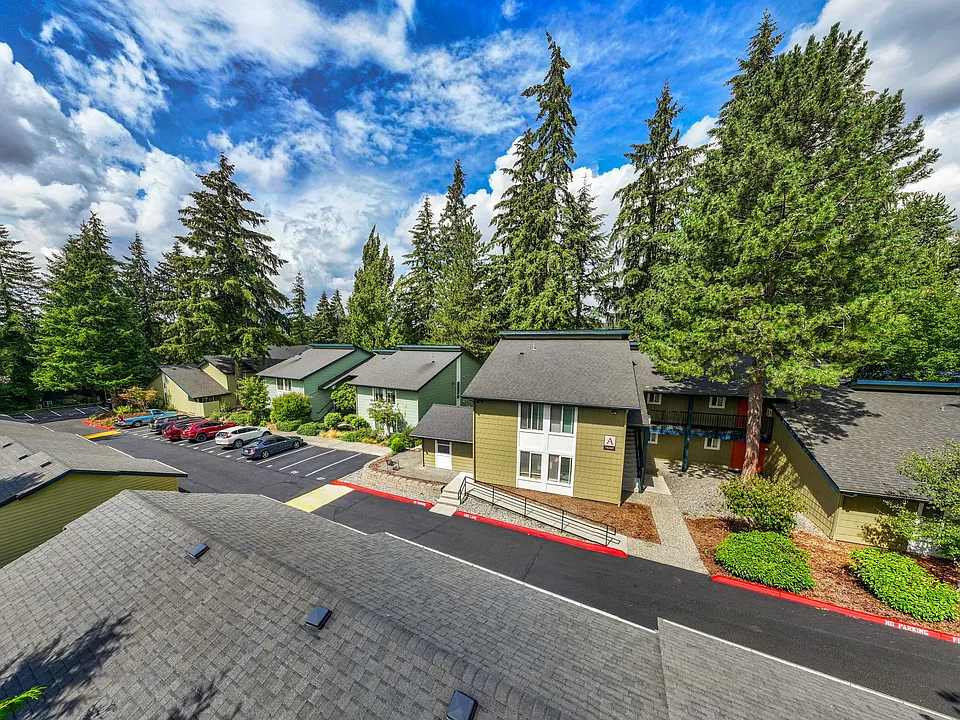 The Kamber Ridge Apartments