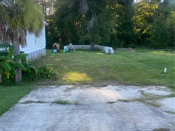 26257 Riverscape Dr, Springfield, LA 70462