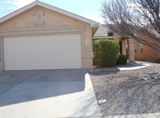 7700 Crepe Myrtle Rd SW, Albuquerque, NM 87121