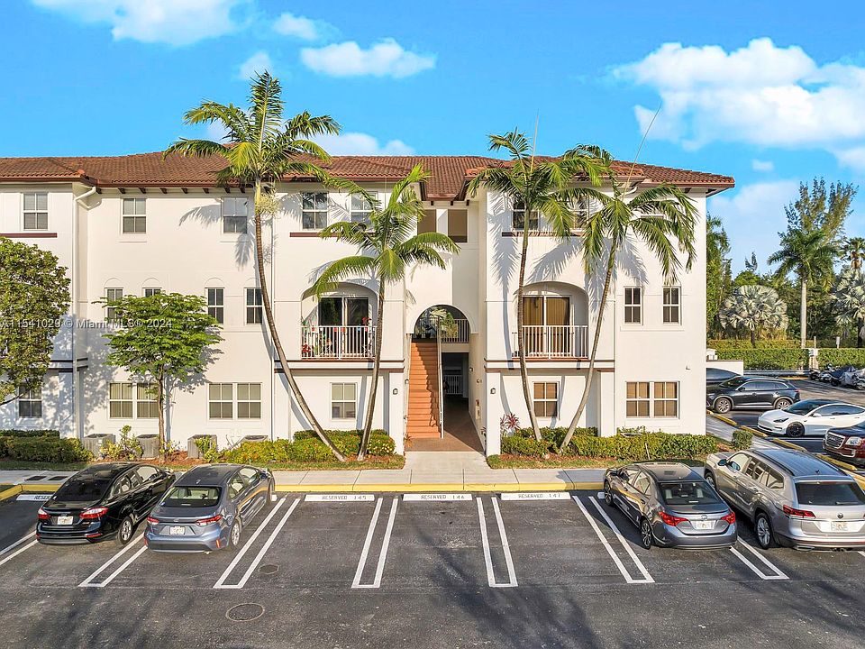 1st image of 8740 NW 97th Ave APT 105