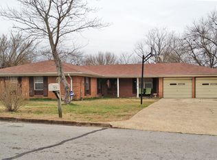 1704 Fillmore Dr, Tupelo, MS 38801