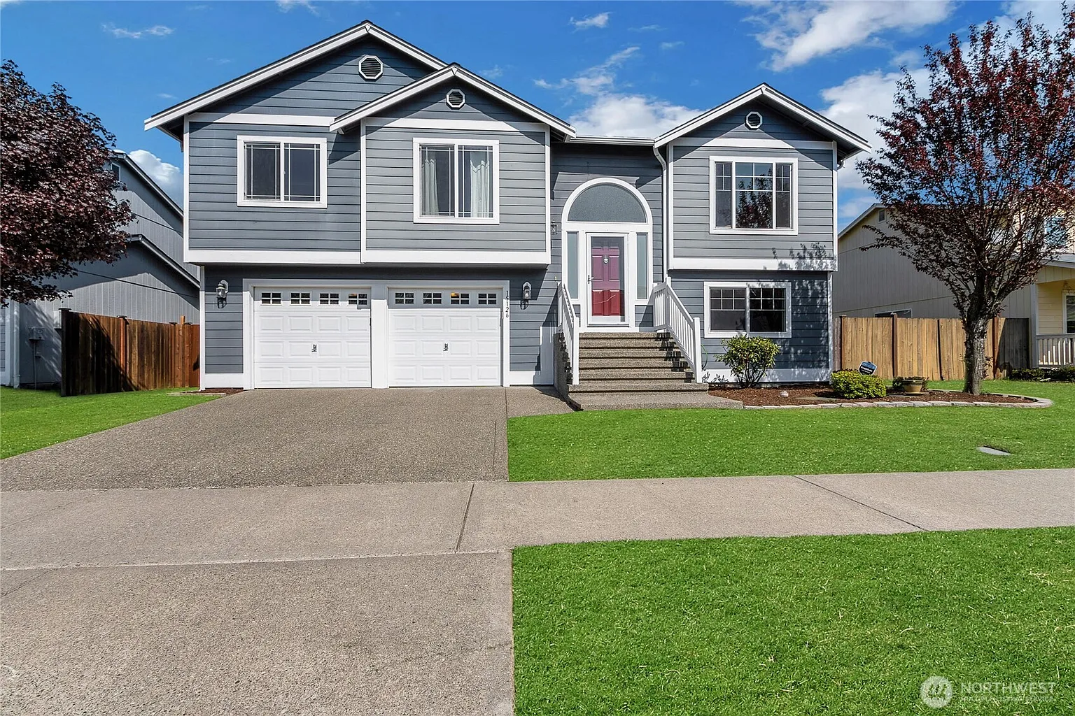 15126 Carter Loop SE photo 1