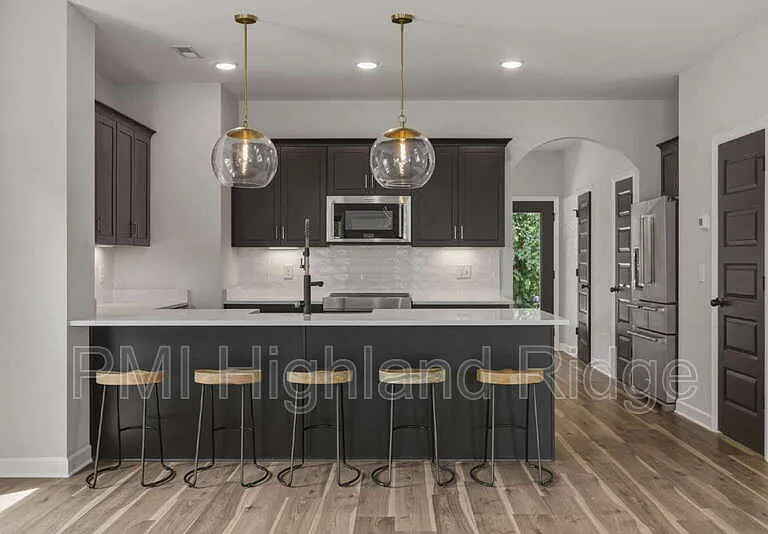6084 Ivory Ln — Photo 10