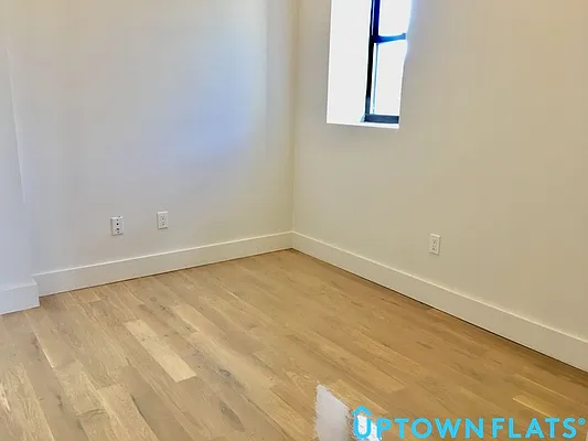 Rented by Uptown Flats LLC | media 4