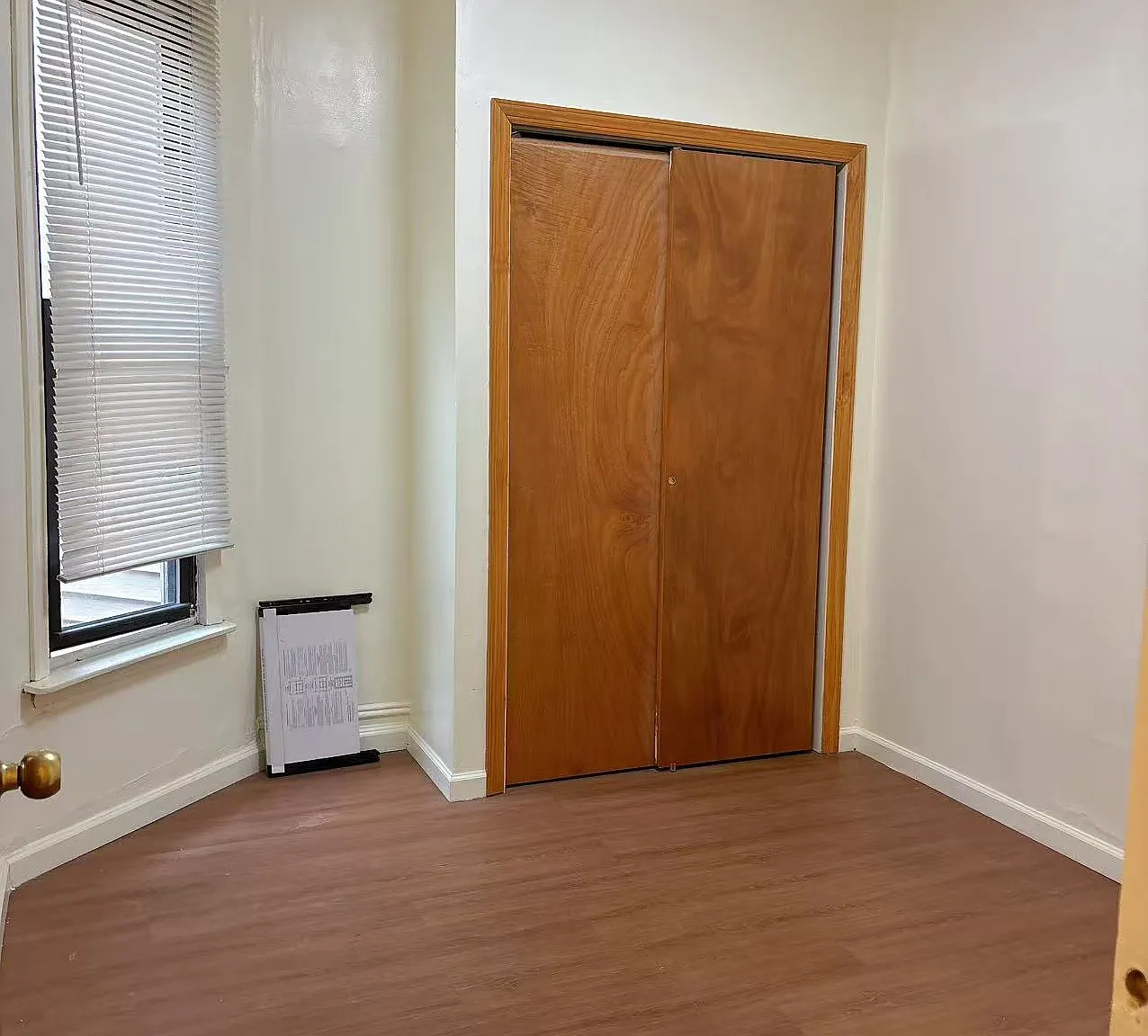 3 bed, 1000 sqft, $2,950 — Photo 1