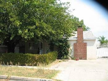 1st image of 7448 Oakdale Ave