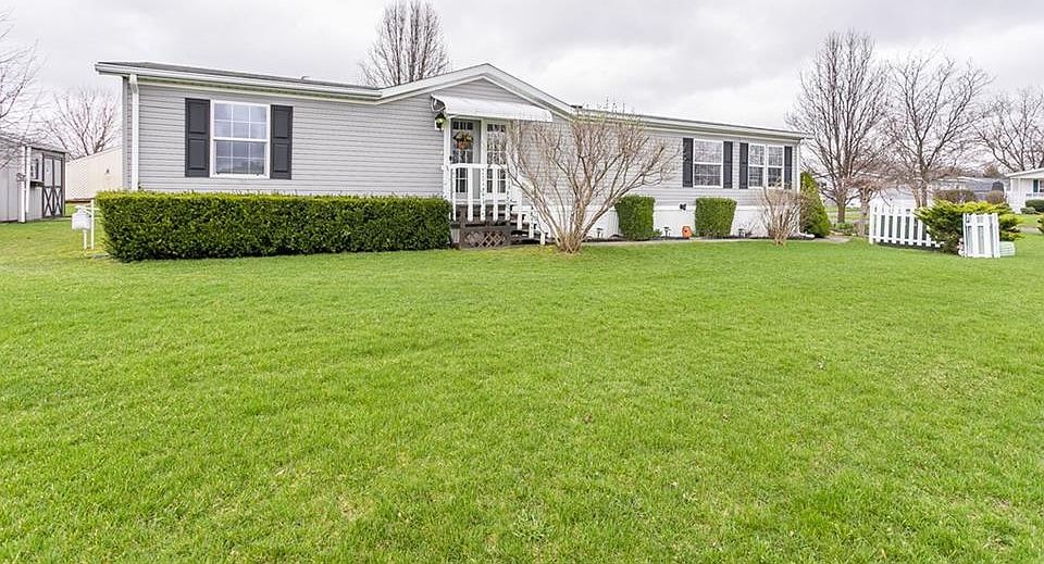 1st image of 6400 Roberts Dr #199