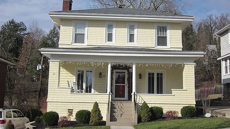 29 Oakmont Rd photo 1