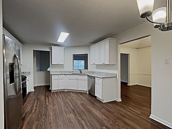 5th image of 3589 Dyer Parke Ln SW