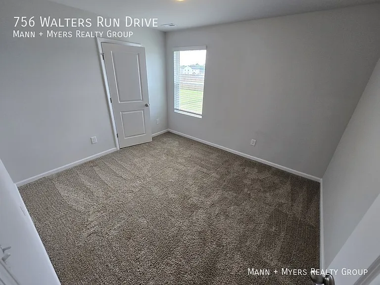 756 Walters Run Dr — Photo 34