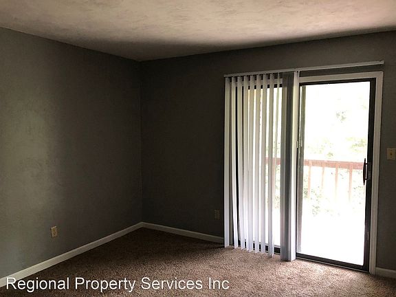 5th image of 2903 Woodrich Dr #C