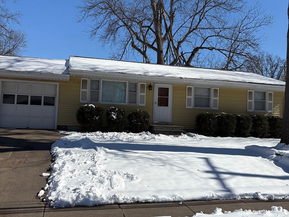 1st image of 1640 N 52nd St
