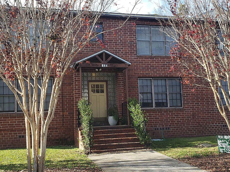 1st image of 122 S Franklin Blvd #3