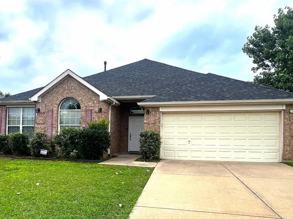 103 Rock Meadow Trl, Mansfield, TX 76063