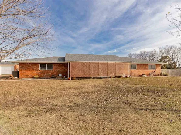 2413 Coyote Run, Stillwater, OK 74075