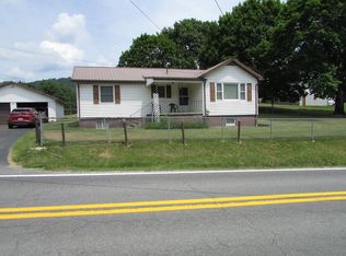 1248 Maple Fork Rd, Mount Hope, WV 25880